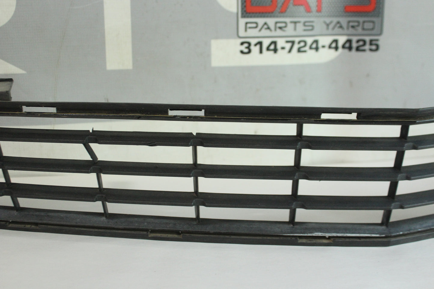 2012 Chevy Camaro SS Front Bumper Lower Grille OEM