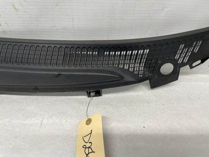 2005 Pontiac GTO 2 PC Windshield Wiper Cowl OEM - Day's Parts Yard