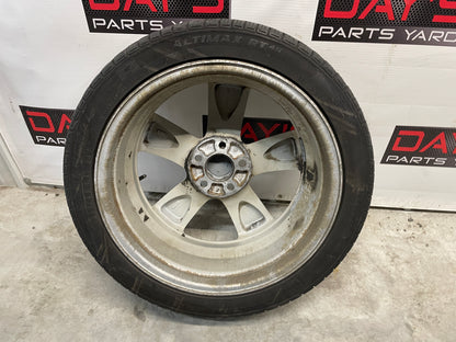 2009 Pontiac G8 GT Factory 19x8 OEM Wheels & Tires