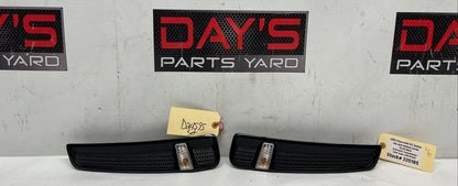 2016 Chevy SS Sedan RH & LH Fender Marker Lights Tail Lamp OEM BLACK