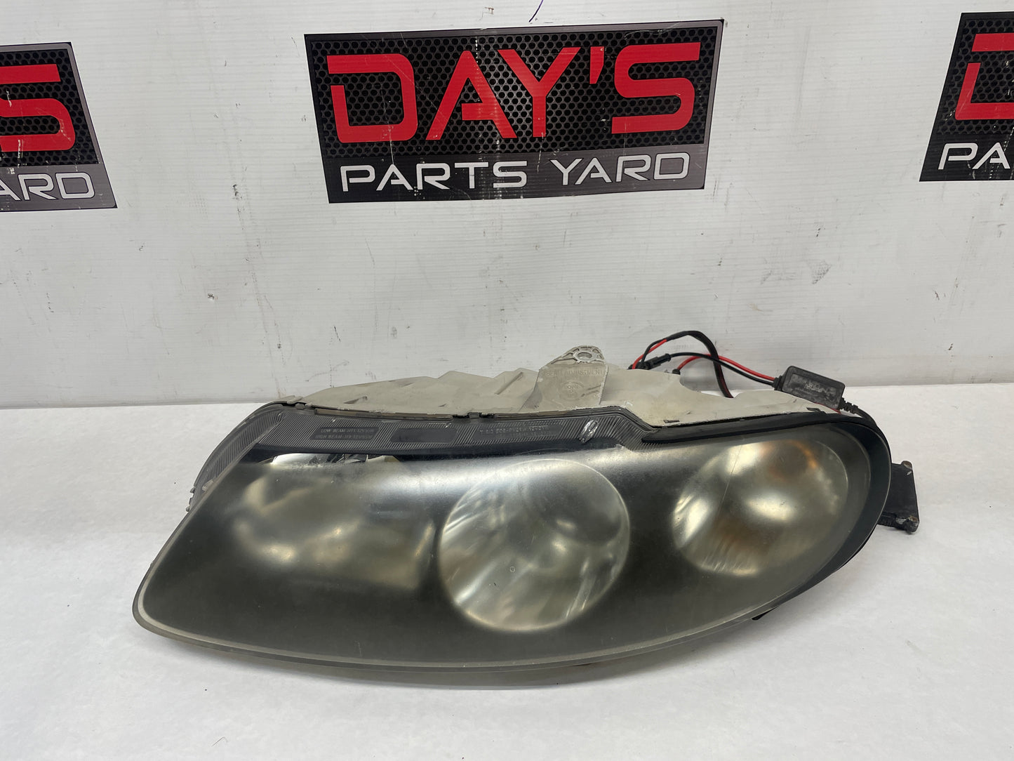 2006 Pontiac GTO LH Driver Headlight Head Light Lamp OEM