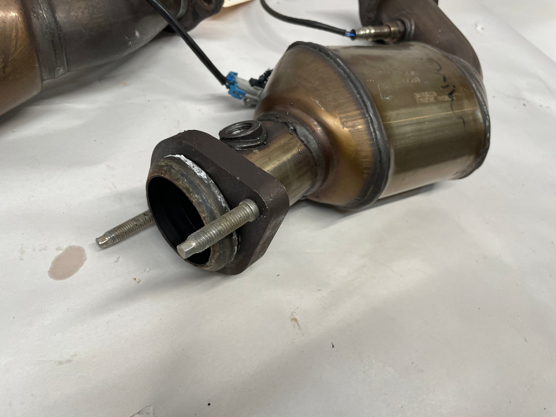 2011 Cadillac CTS-V Coupe Catalytic Converters OEM - Day's Parts Yard