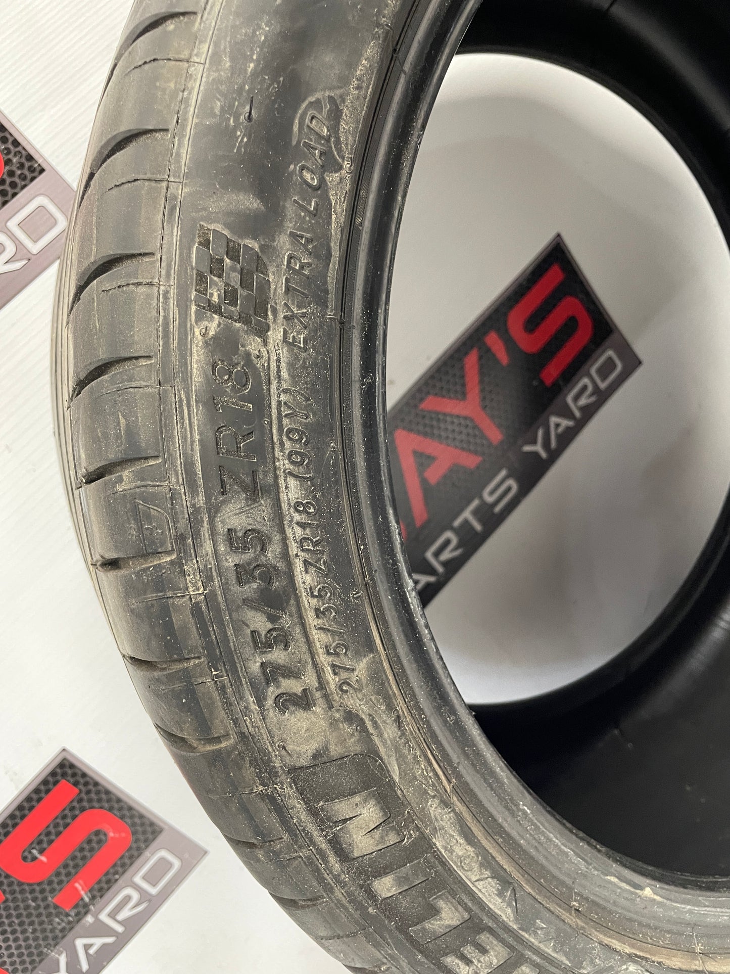 Michelin Pilot Sport 4S 275/35ZR18 Tire
