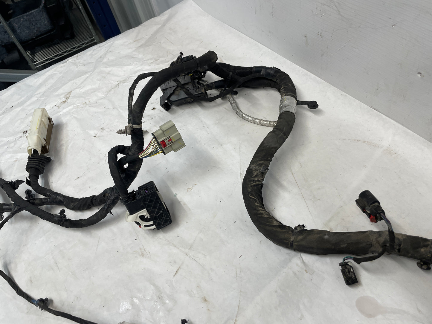 2018 Chevy Camaro SS Engine Motor Auto Transmission Wire Wiring Harness OEM - Day's Parts Yard