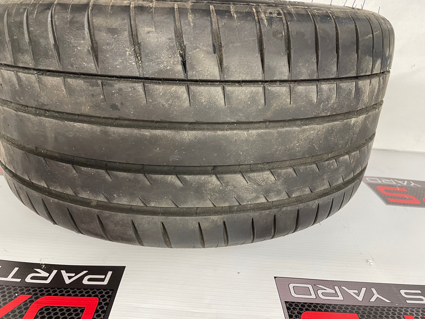 Michelin Pilot Sport 4S 275/35ZR18 Tire