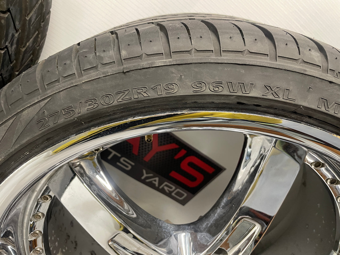 2006 Pontiac GTO TSW Wheels & Tires Lionhart LH Five 275/30ZR19 245/35ZR19