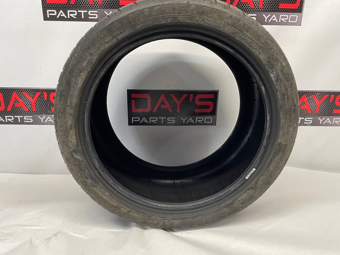 Michelin Pilot Sport 4S 275/35ZR18 Tire