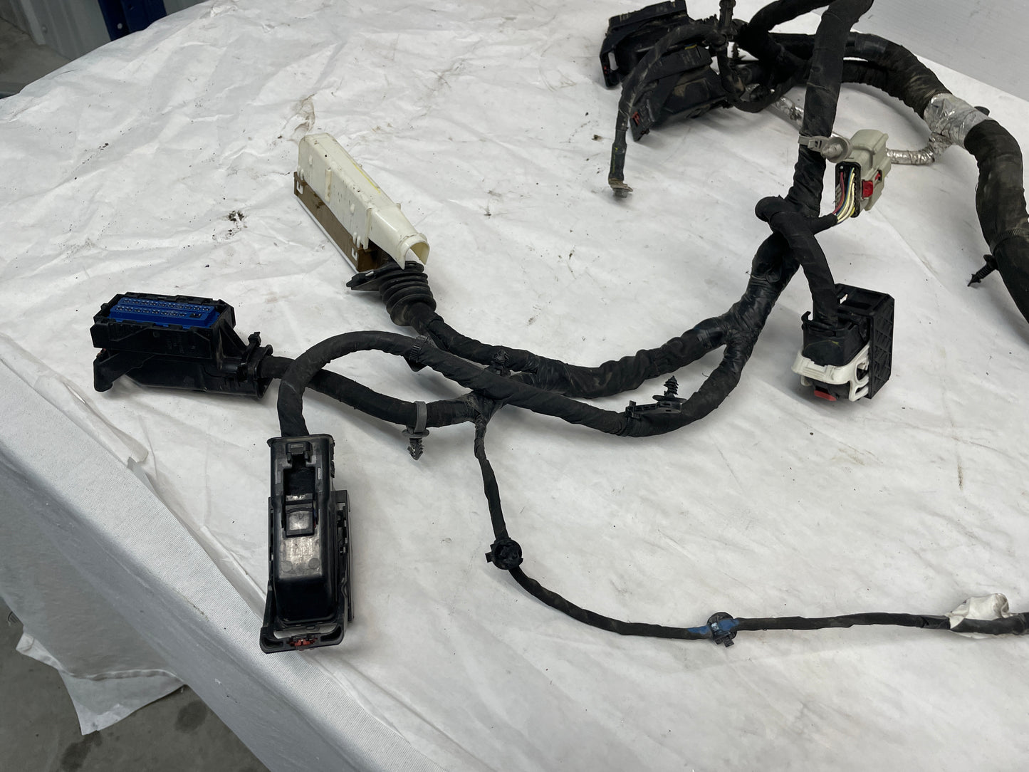 2018 Chevy Camaro SS Engine Motor Auto Transmission Wire Wiring Harness OEM - Day's Parts Yard