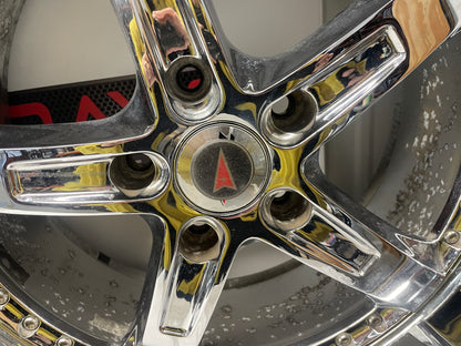 2006 Pontiac GTO TSW Wheels & Tires Lionhart LH Five 275/30ZR19 245/35ZR19