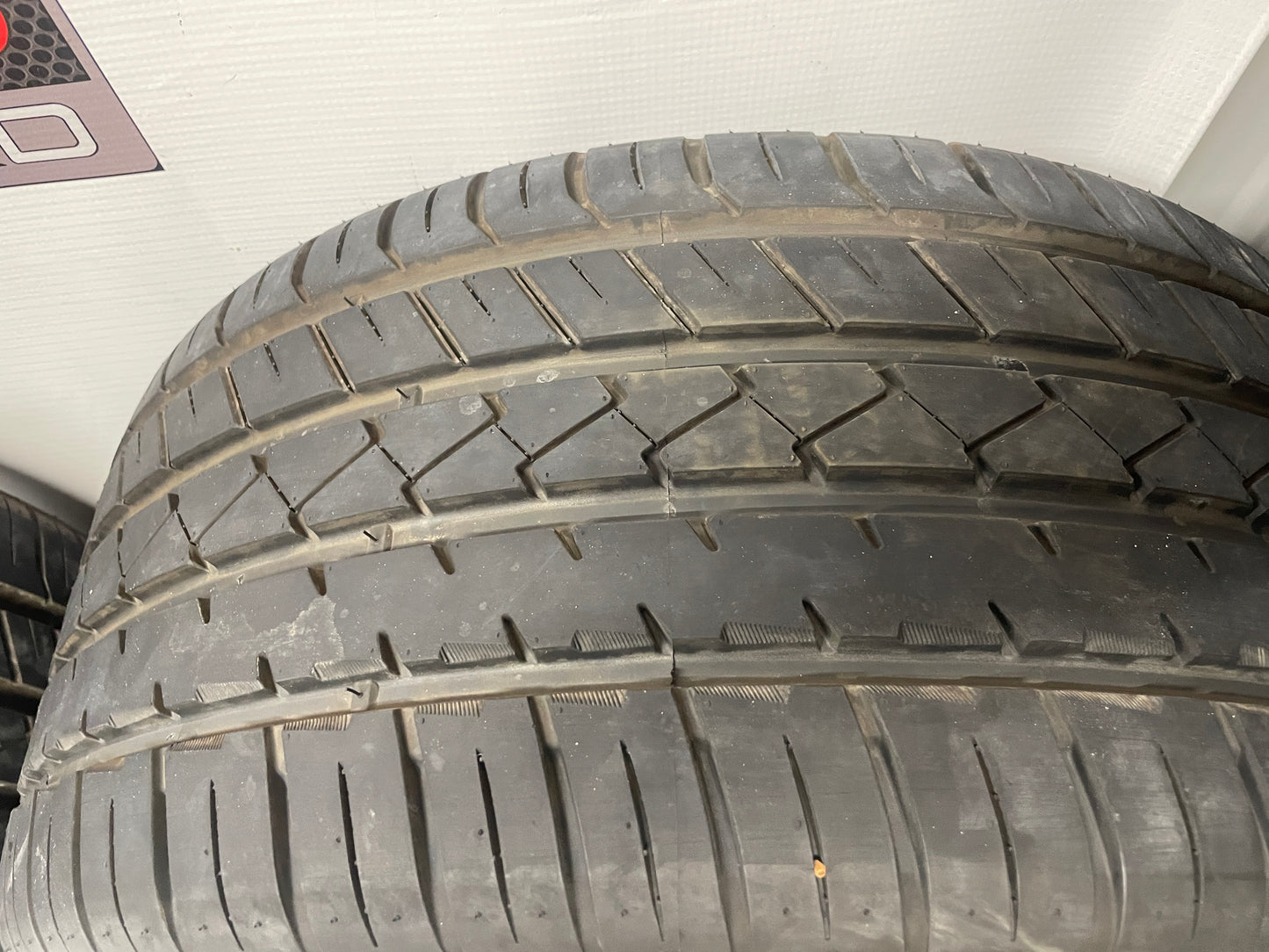 2006 Pontiac GTO TSW Wheels & Tires Lionhart LH Five 275/30ZR19 245/35ZR19