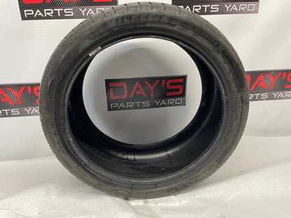 Michelin Pilot Sport 4S 255/35ZR18 Tire