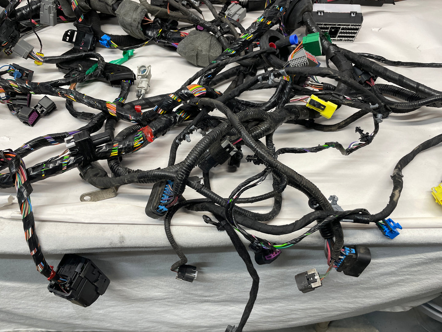2011 Cadillac CTS-V Coupe Body Wire Wiring Harness OEM