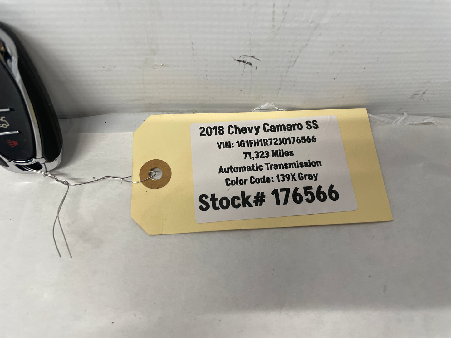 2018 Chevy Camaro SS Remote Key Fob Transmitter OEM - Day's Parts Yard