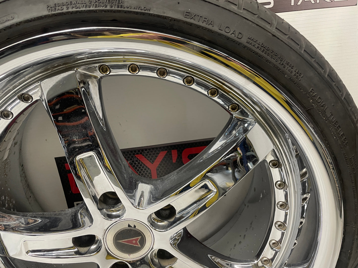 2006 Pontiac GTO TSW Wheels & Tires Lionhart LH Five 275/30ZR19 245/35ZR19