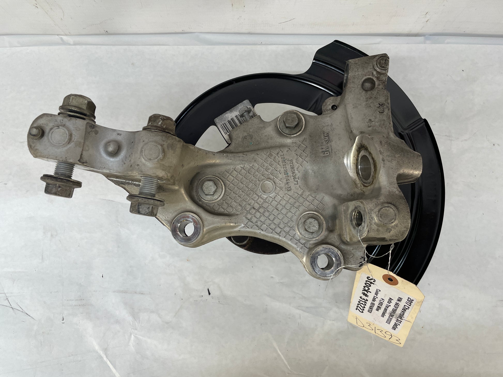 2009 Pontiac G8 2009 Pontiac G8 LH Driver Front Suspension Spindle Knuckle Hub Assembly OEM - Day's Parts Yard