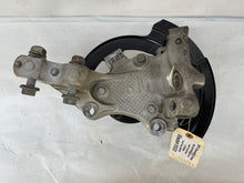 2009 Pontiac G8 2009 Pontiac G8 LH Driver Front Suspension Spindle Knuckle Hub Assembly OEM - Day's Parts Yard