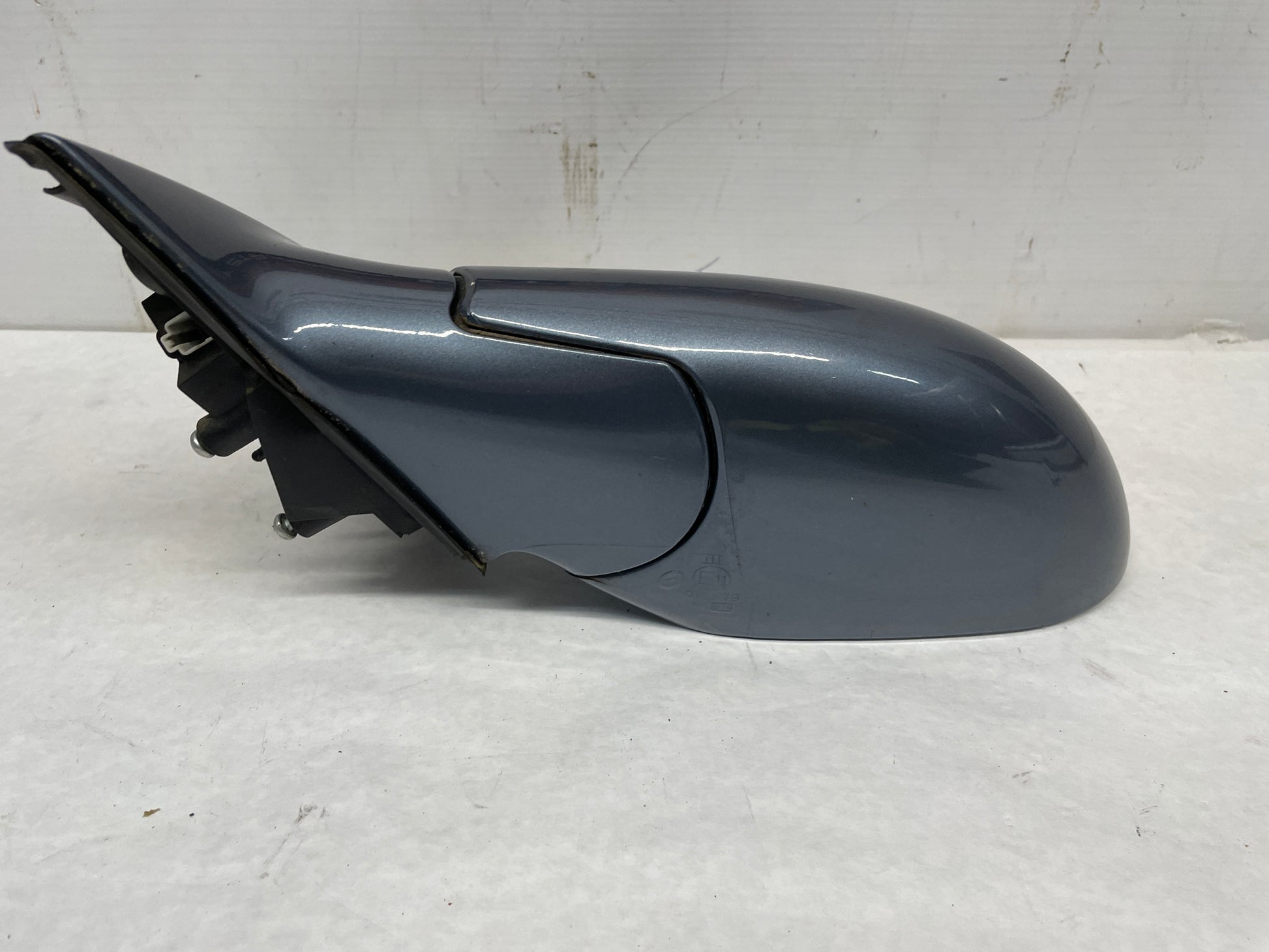 2005 Pontiac GTO LH Driver Exterior Outside Mirror OEM - Day's Parts Yard