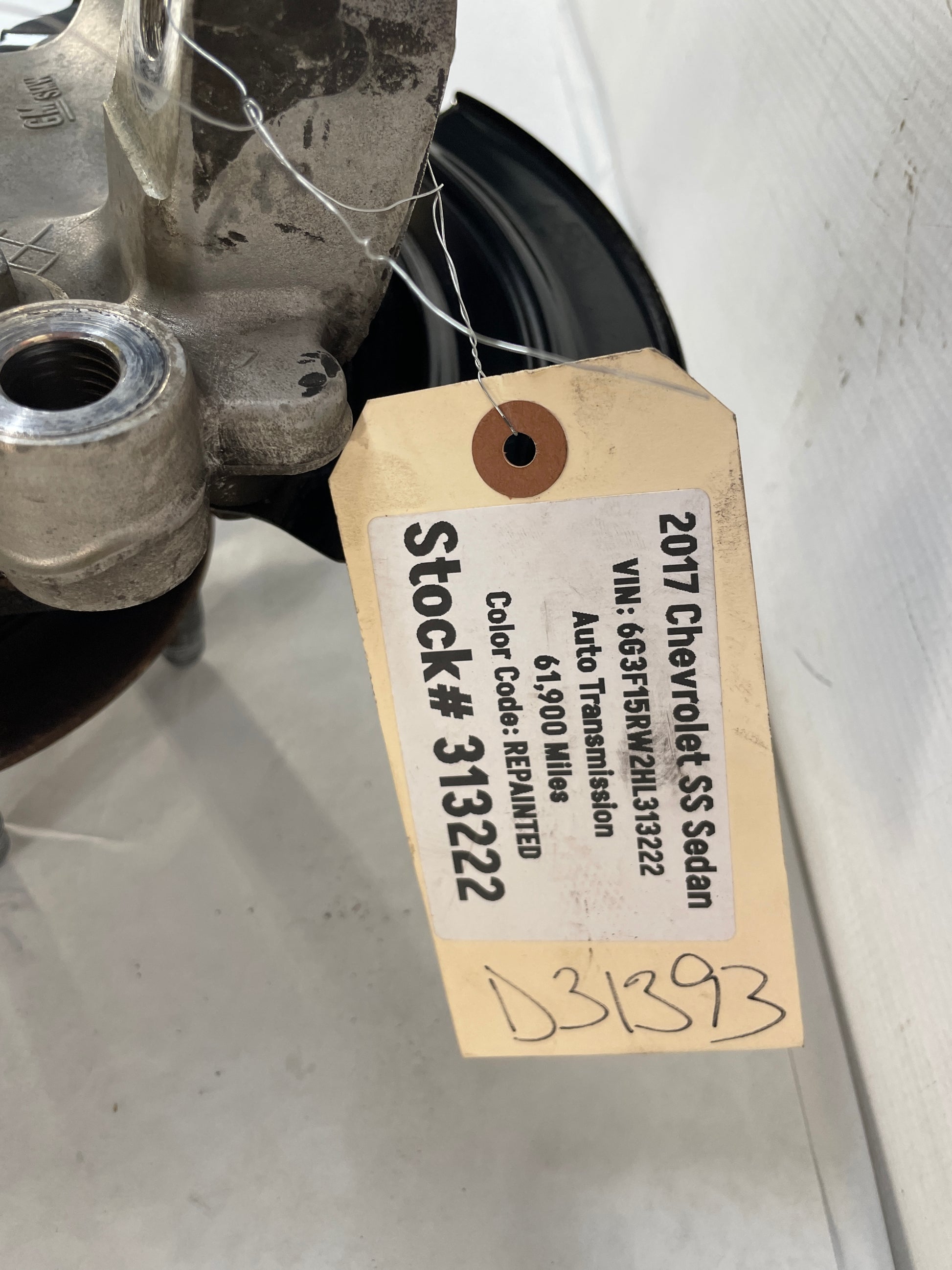 2009 Pontiac G8 2009 Pontiac G8 LH Driver Front Suspension Spindle Knuckle Hub Assembly OEM - Day's Parts Yard