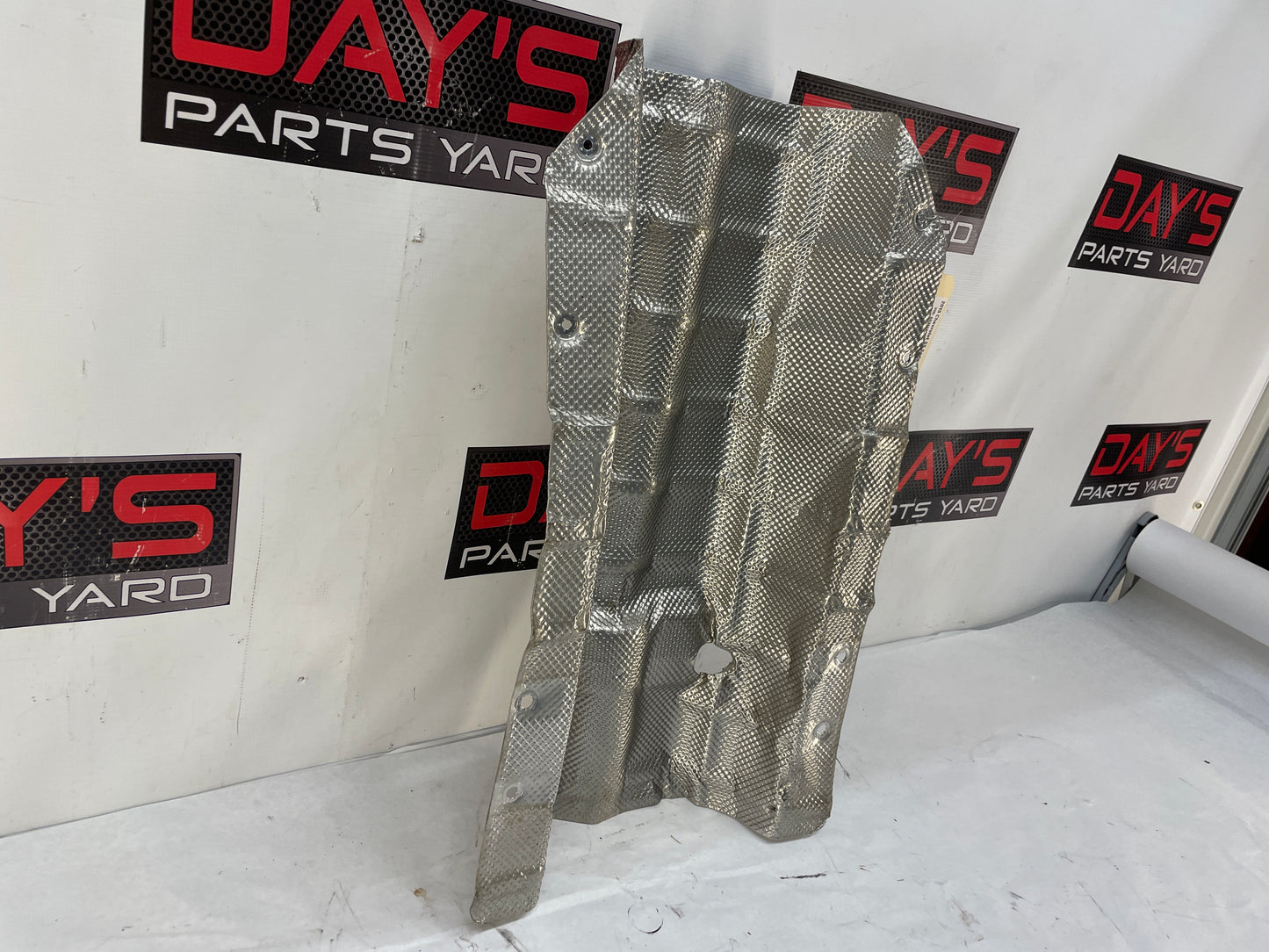 2015 Chevy SS Sedan Transmission Tunnel Exhaust Heat Shield OEM