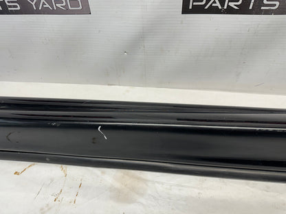 2006 Pontiac GTO LH Driver Rocker Molding Side Skirt Black OEM - Day's Parts Yard