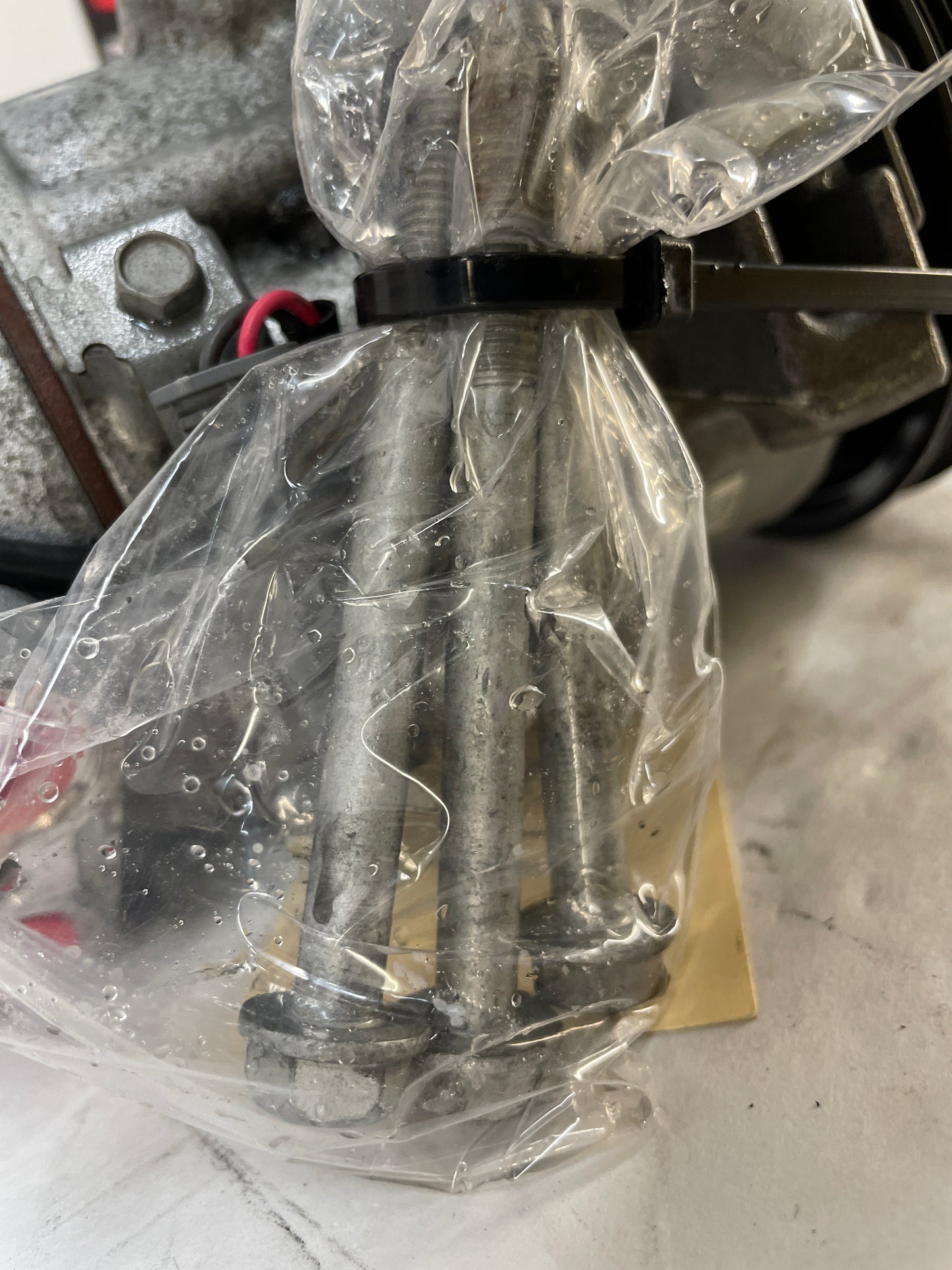 2015 Chevy SS Sedan AC A/C Air Conditioner Compressor w/ Hardware OEM