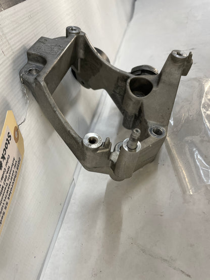 2015 Chevy SS Sedan AC A/C Air Conditioner Compressor Bracket w/ Hardware OEM