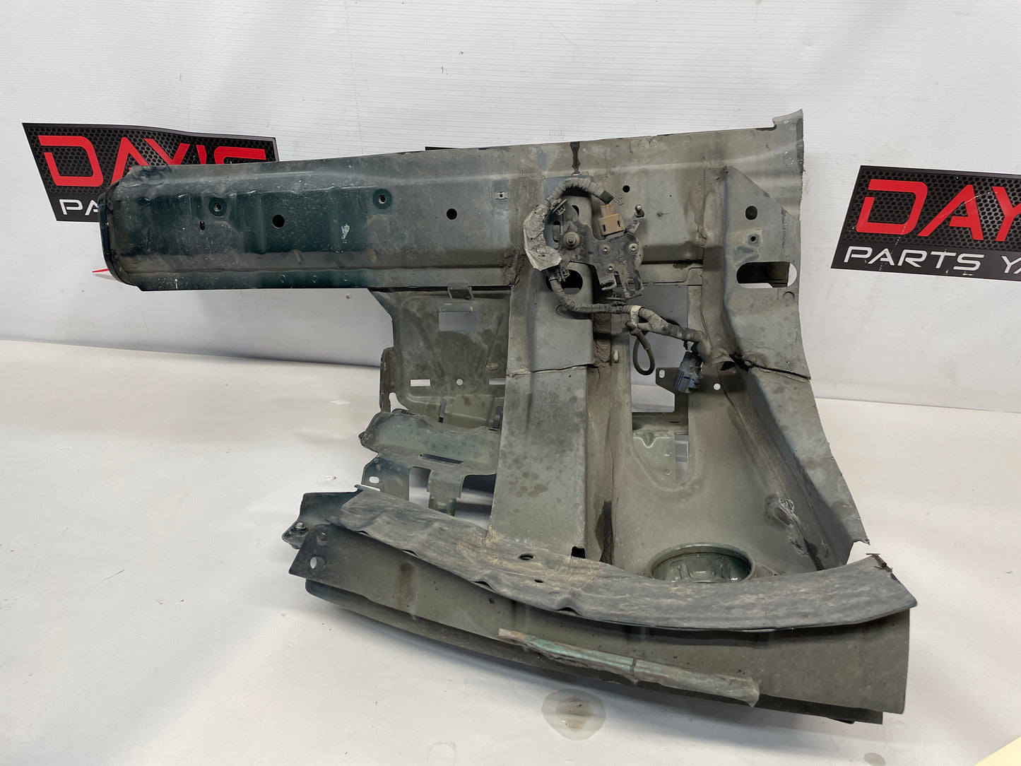 2015 Chevy SS Sedan RH Passenger Shock Tower Frame Rail OEM - Day's Parts Yard