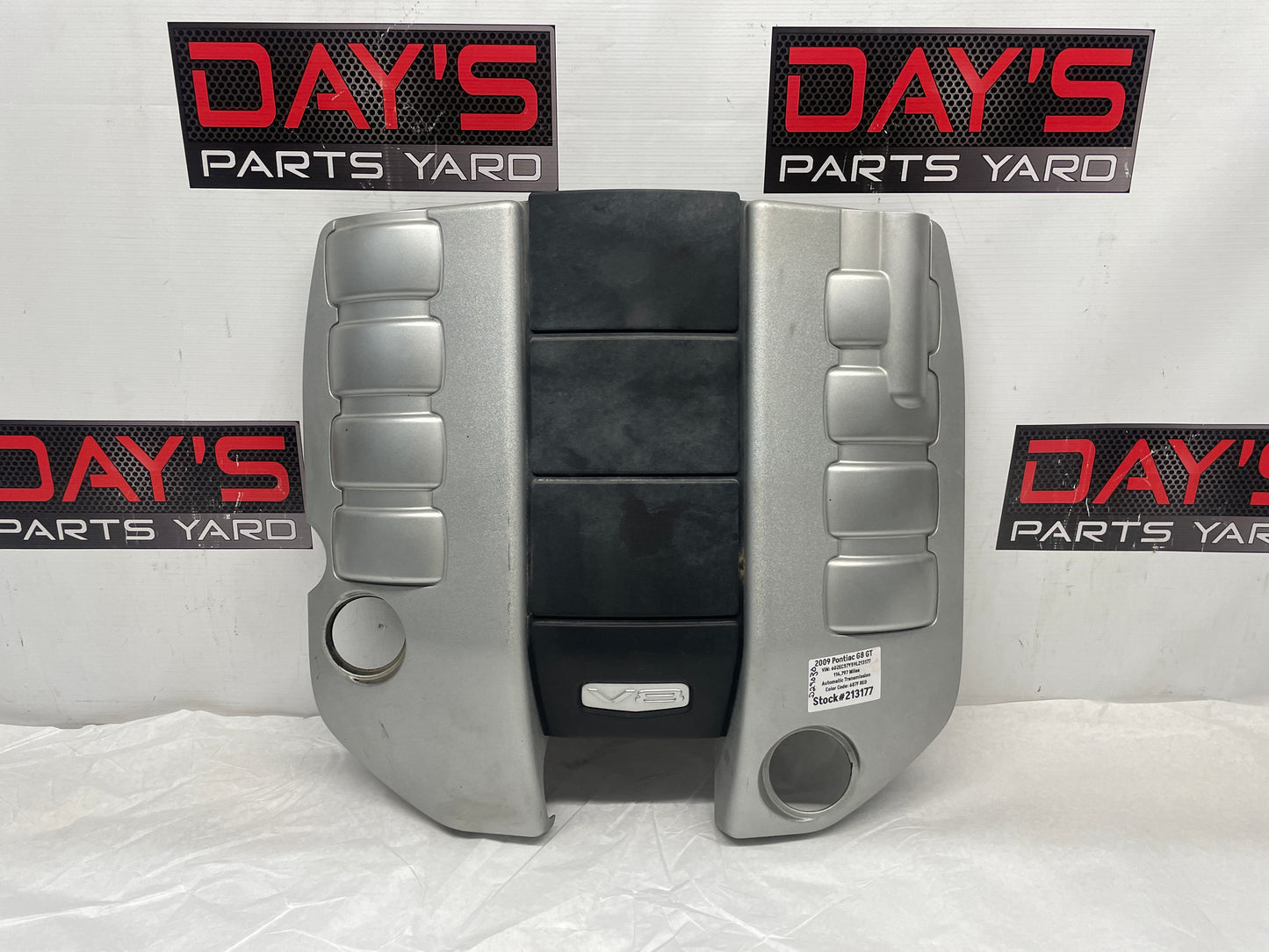 2009 Pontiac G8 GT Engine Motor V8 Cover OEM