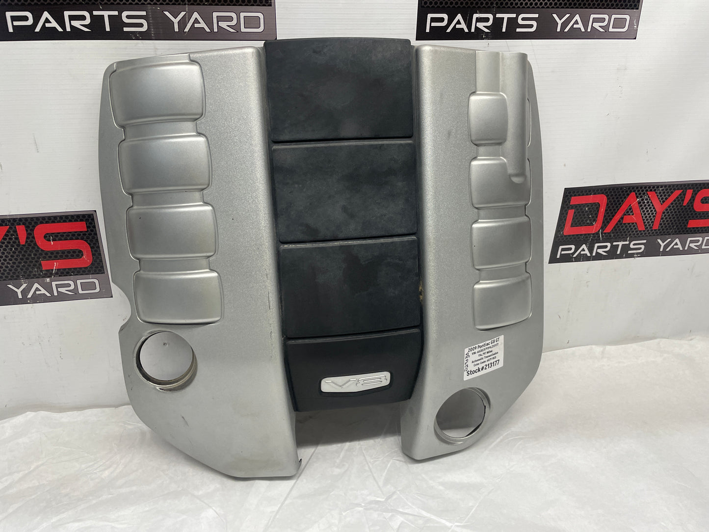 2009 Pontiac G8 GT Engine Motor V8 Cover OEM