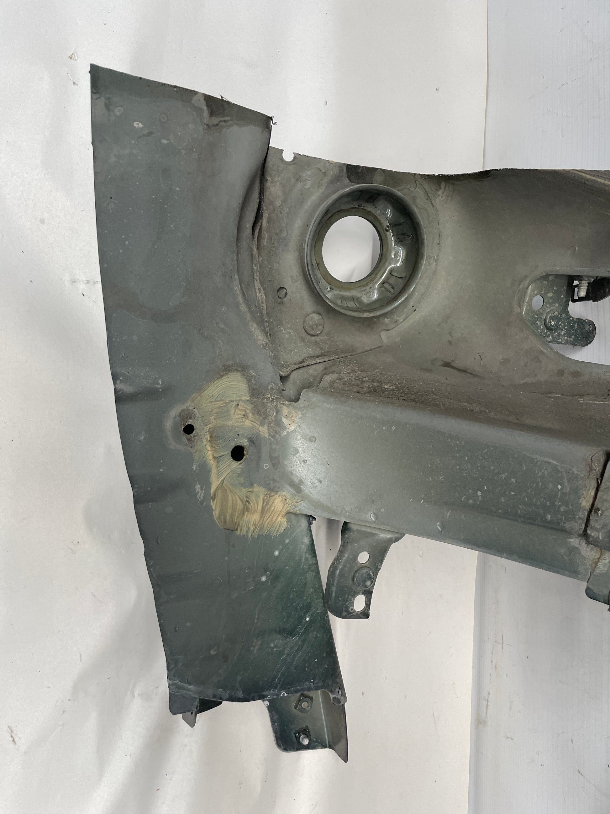 2015 Chevy SS Sedan LH Driver Shock Tower Frame Rail OEM - Day's Parts Yard