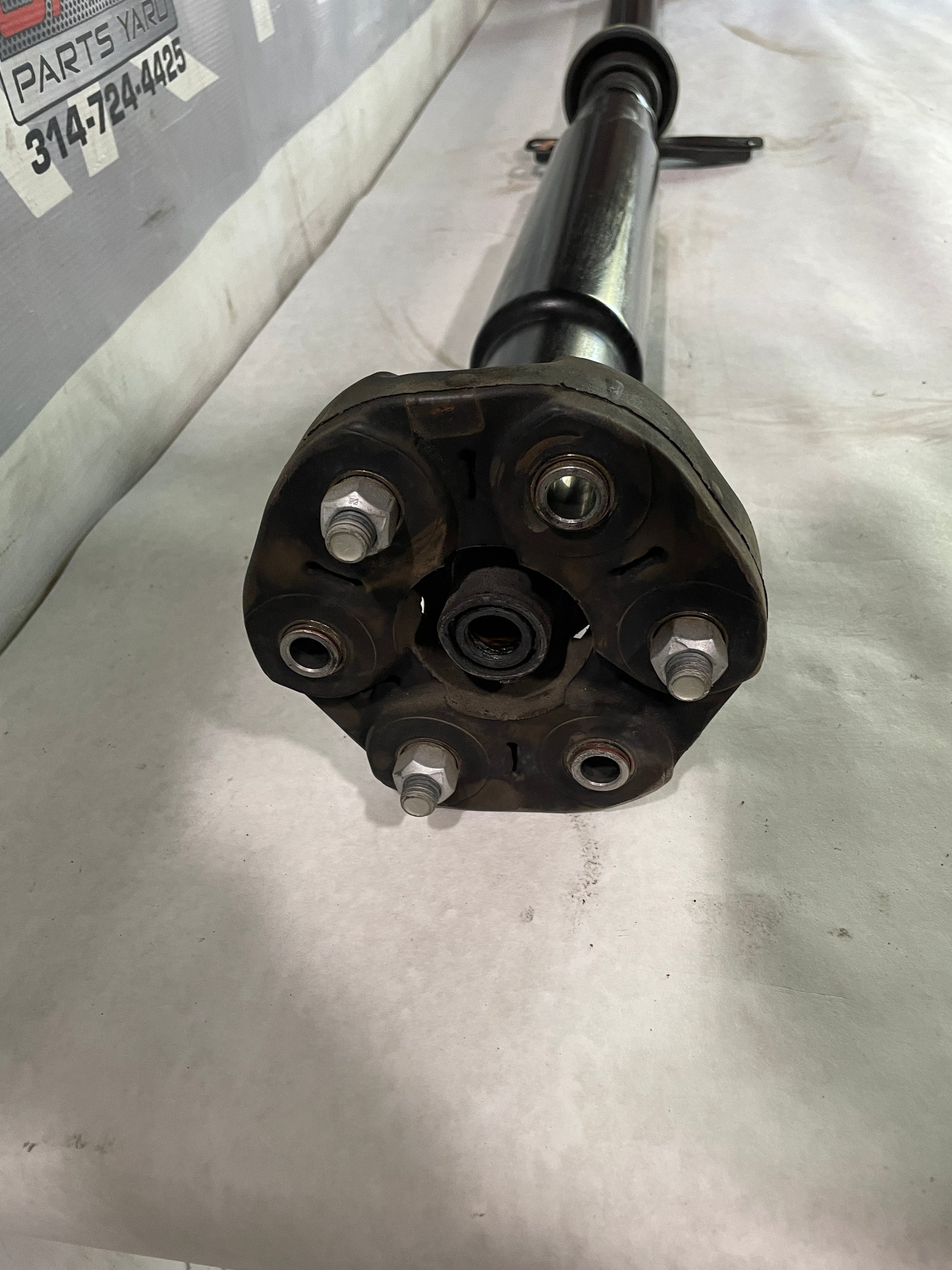 2014 Chevy SS Sedan Driveshaft Drive Shaft OEM - Day's Parts Yard