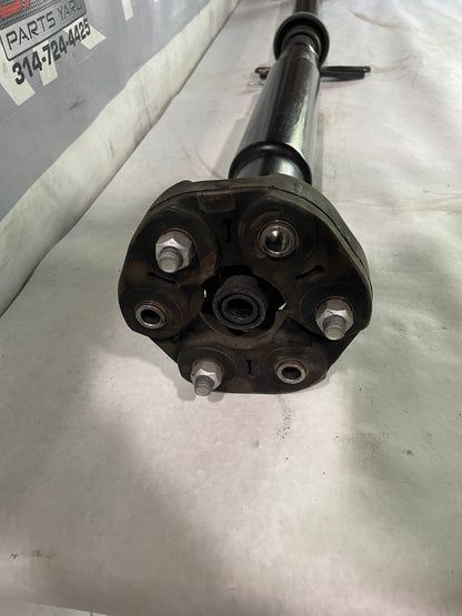 2014 Chevy SS Sedan Driveshaft Drive Shaft OEM - Day's Parts Yard