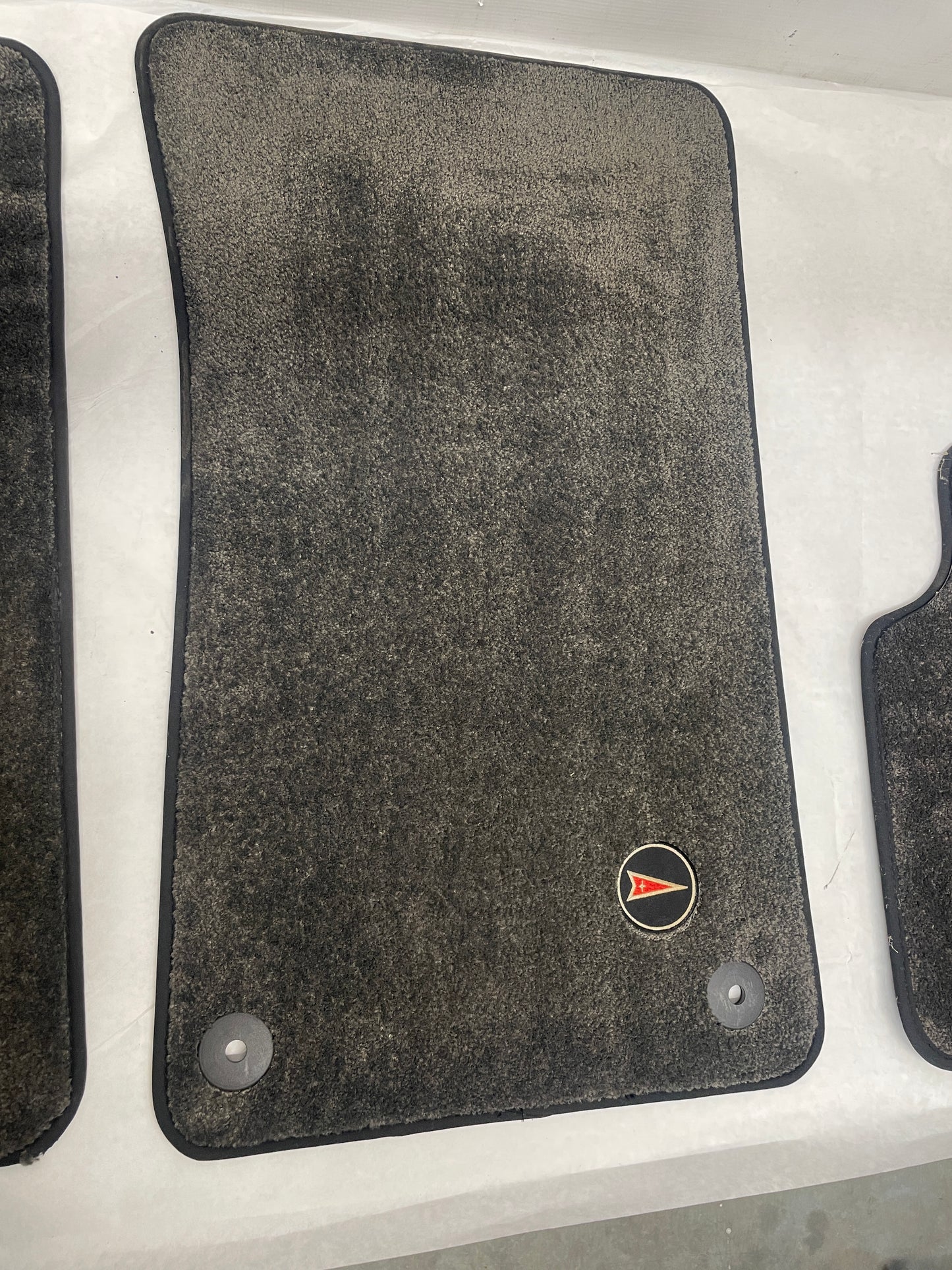 2009 Pontiac G8 GT Floor Mats