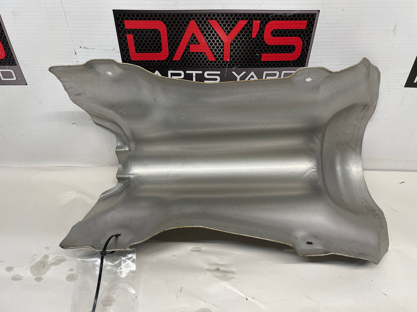 2017 Chevy SS Sedan Gas Fuel Tank Tunnel Heat Shield OEM - Day's Parts Yard