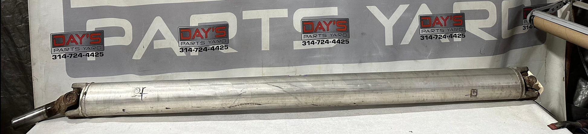 2018 GMC Sierra 1500 SLT Rear Drive Shaft Driveshaft OEM - Day's Parts Yard