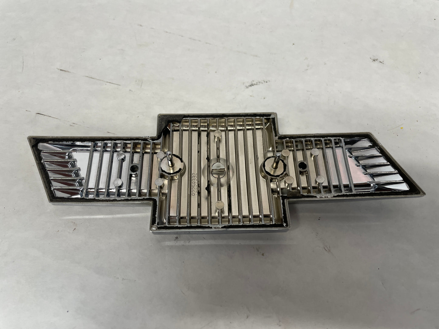 2014 Chevy SS Sedan Trunk Deck Lid Emblem OEM