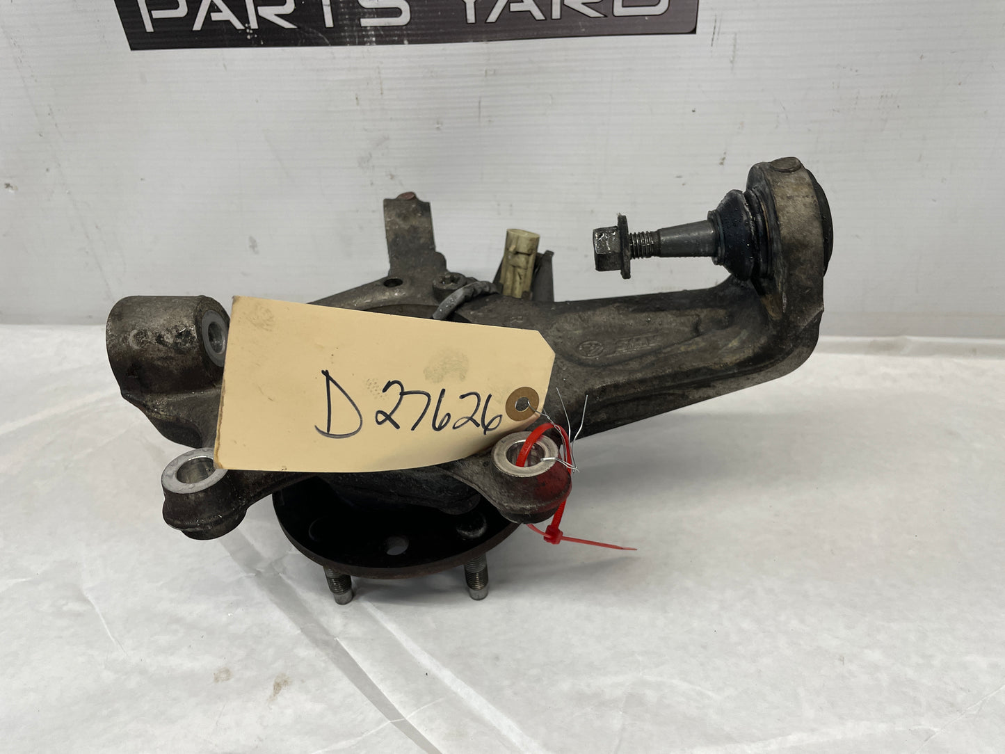 1999 Chevy C5 Corvette RH Passenger Front Suspension Spindle Knuckle Hub OEM - Day's Parts Yard