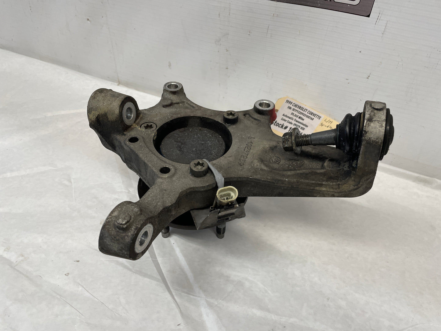 1999 Chevy C5 Corvette LH Driver Front Suspension Spindle Knuckle Hub OEM - Day's Parts Yard