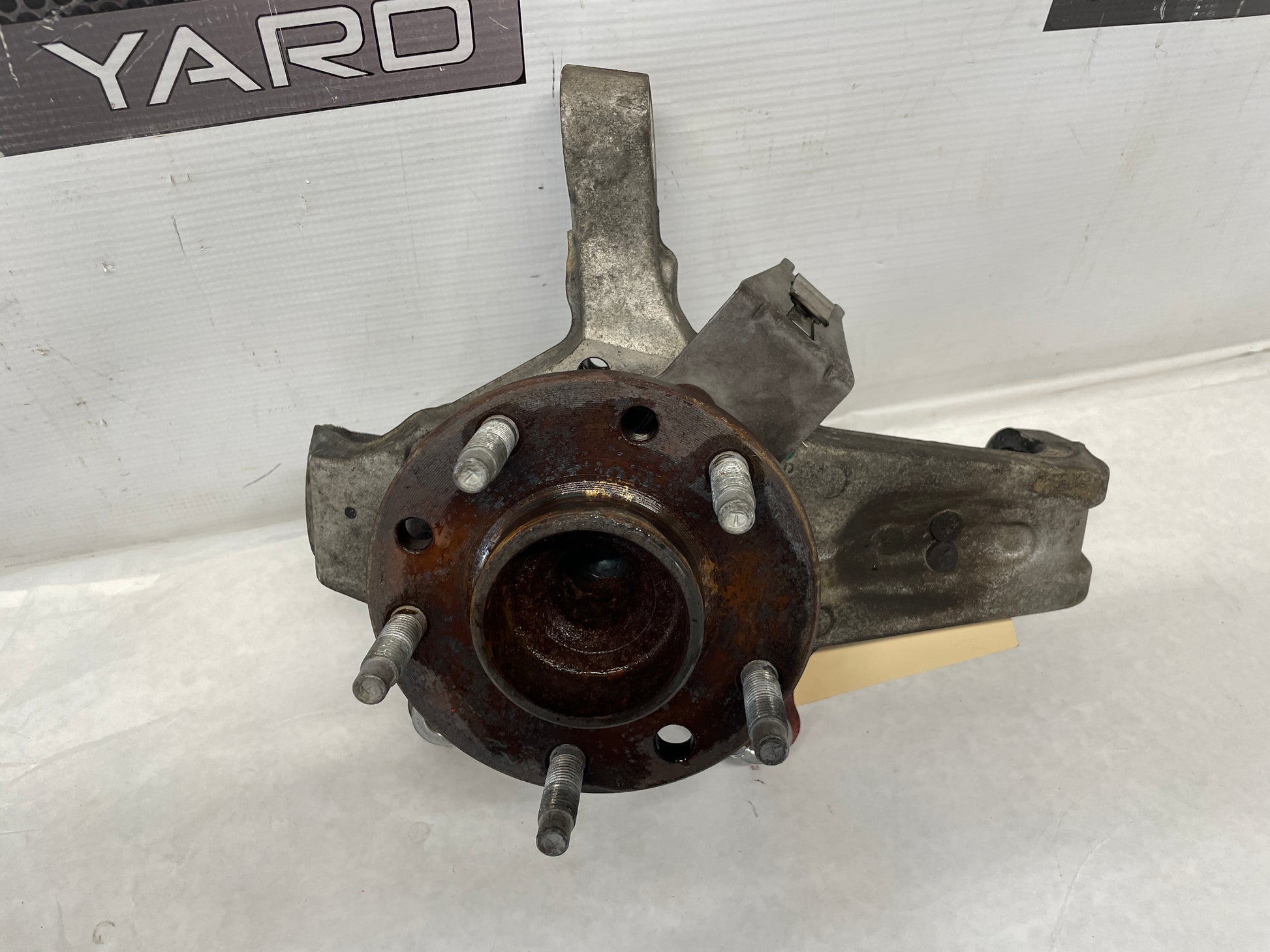1999 Chevy C5 Corvette LH Driver Front Suspension Spindle Knuckle Hub OEM - Day's Parts Yard