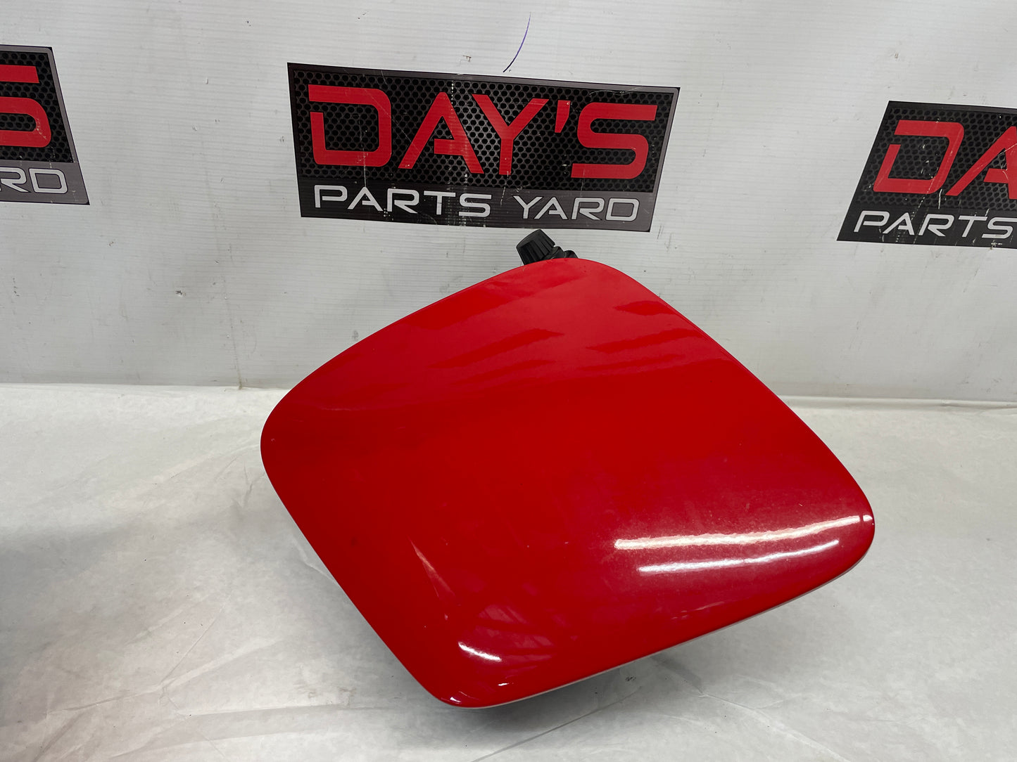 1999 Chevy C5 Corvette RH Passenger Pop Up Headlight Head Lamp Assembly OEM - Day's Parts Yard