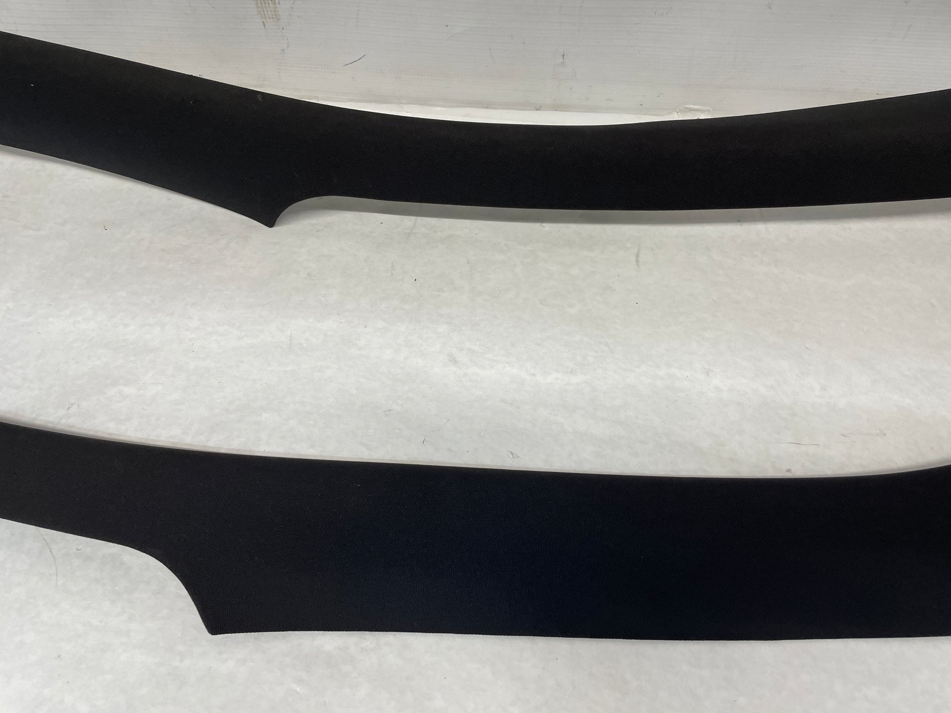 2005 Pontiac GTO RH & LH Interior Windshield A Pillar Trim Cover OEM - Day's Parts Yard