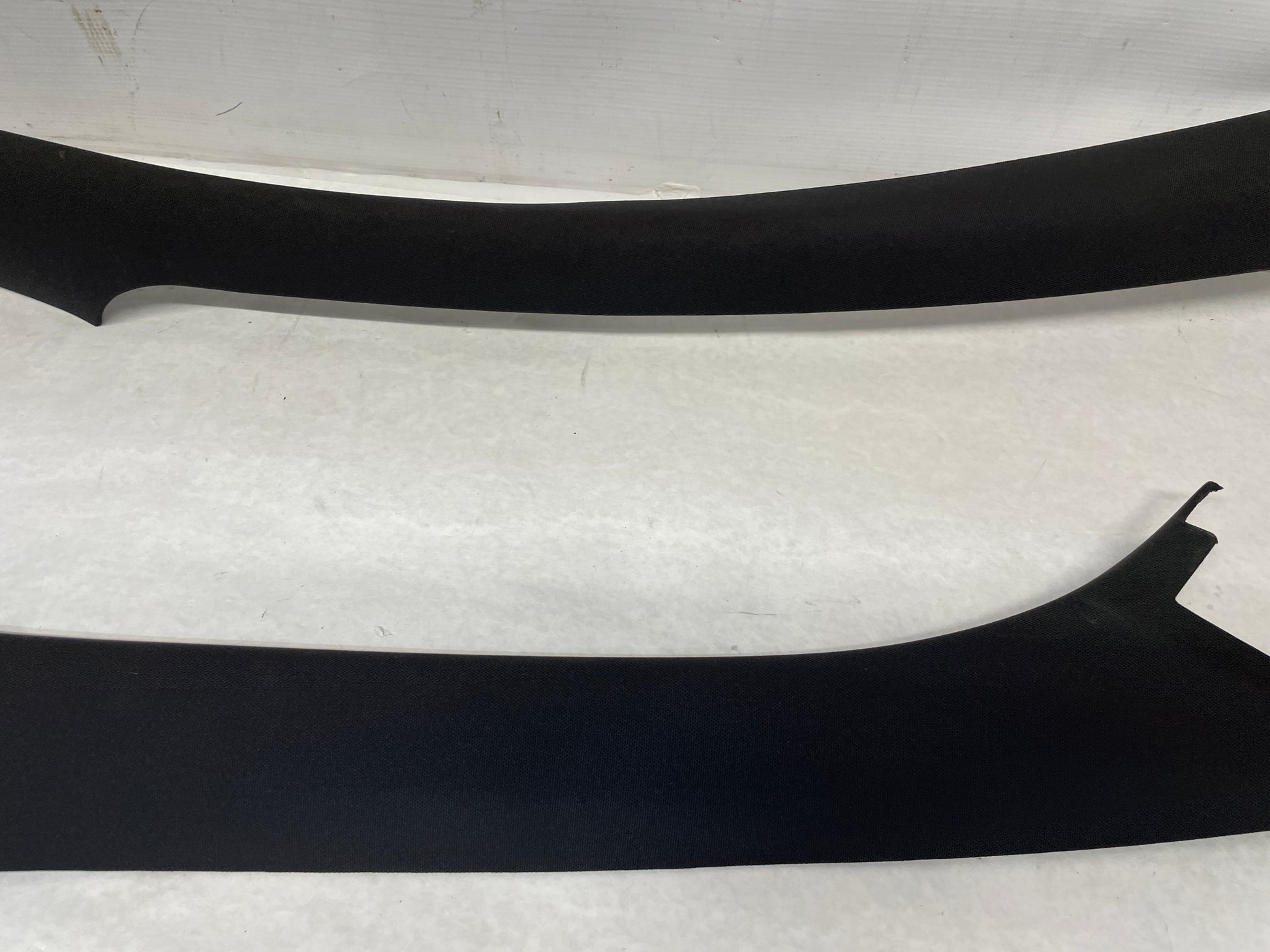 2005 Pontiac GTO RH & LH Interior Windshield A Pillar Trim Cover OEM - Day's Parts Yard