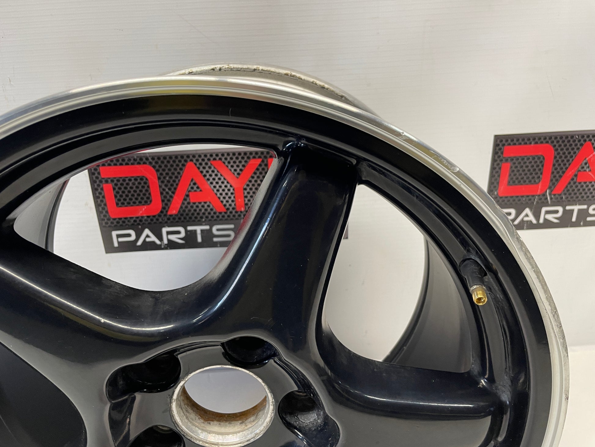 2002 Chevy Camaro Z28 SLP Factory OEM 17X9.5 Wheel - Day's Parts Yard