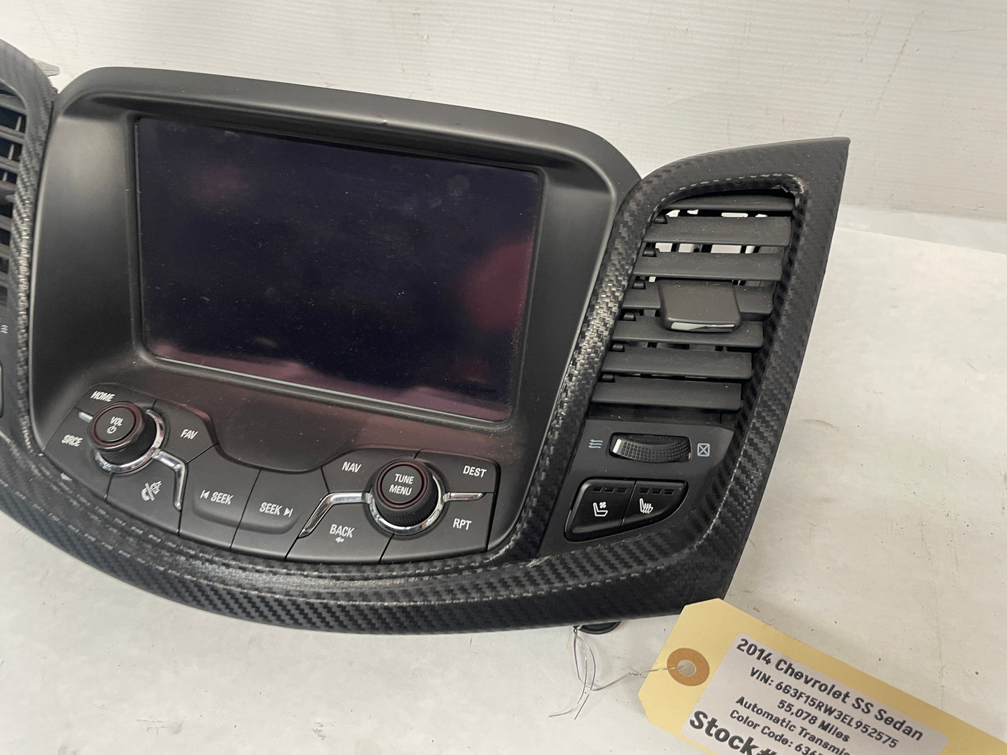 2014 Chevy SS Sedan Navigation Display Radio/ CD Player Face Plate Screen System OEM