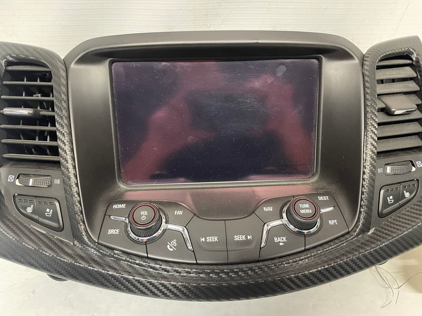 2014 Chevy SS Sedan Navigation Display Radio/ CD Player Face Plate Screen System OEM