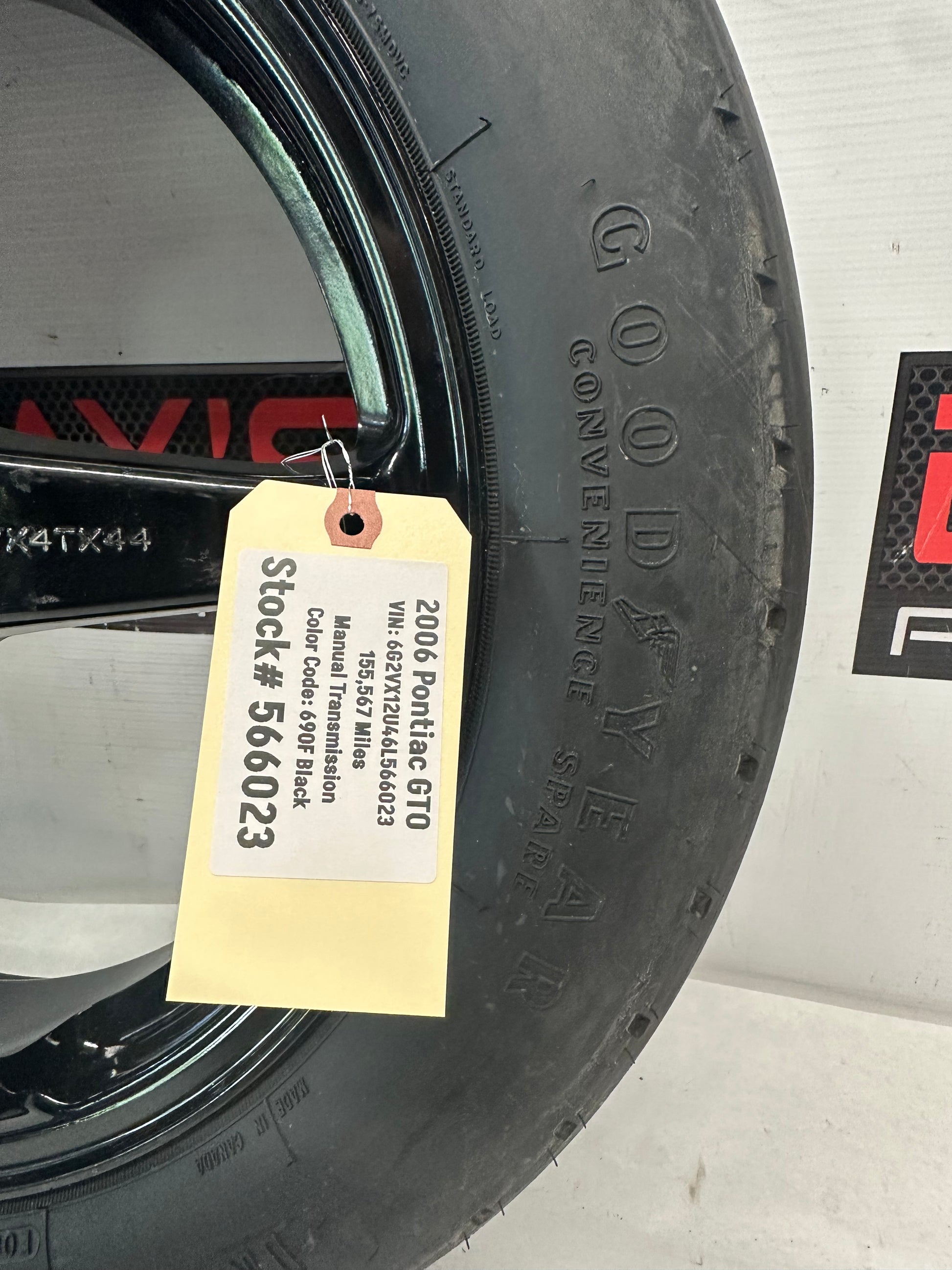 2006 Pontiac GTO Factory OEM Spare Wheel & Tire OEM - Day's Parts Yard