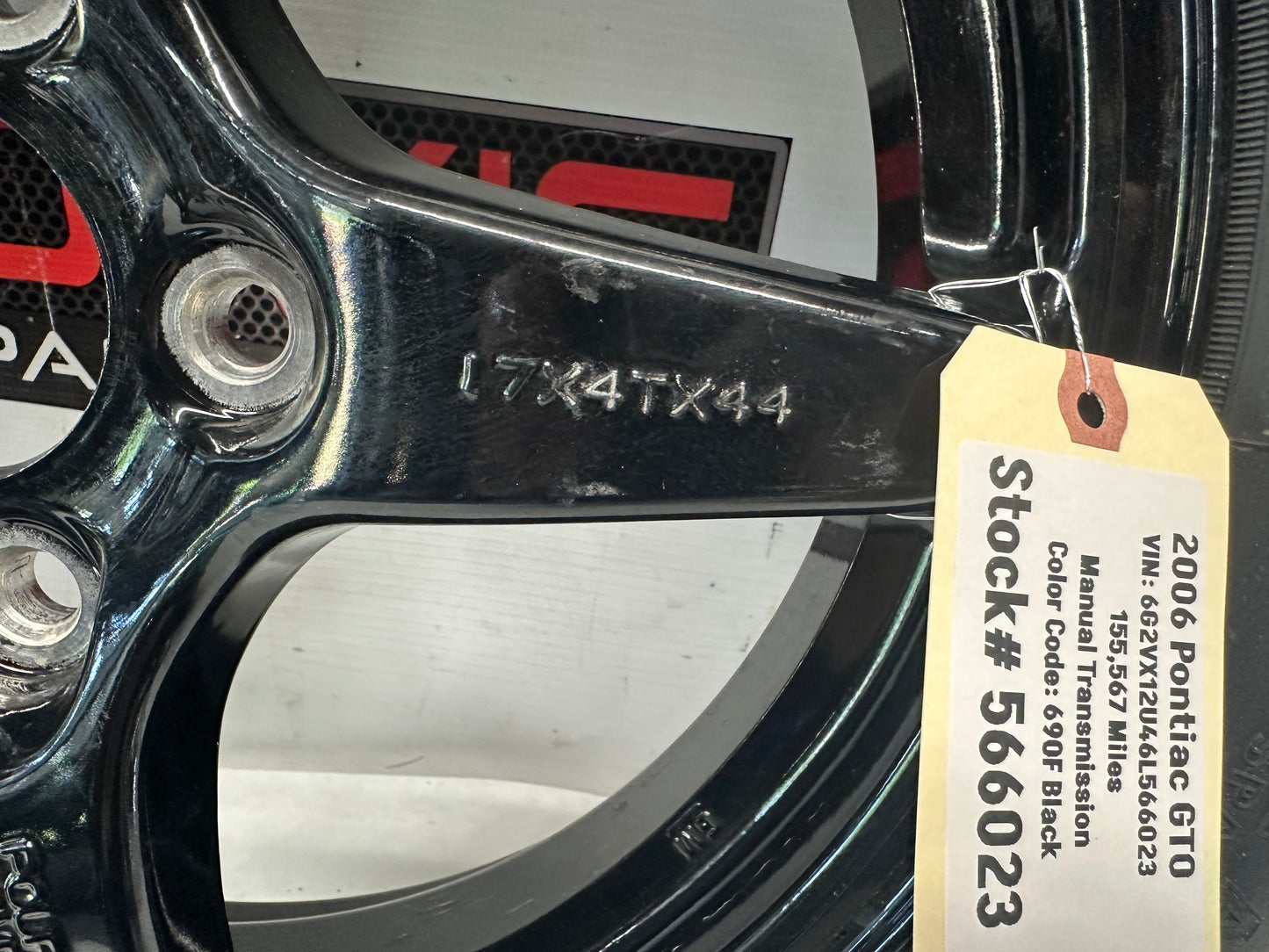 2006 Pontiac GTO Factory OEM Spare Wheel & Tire OEM - Day's Parts Yard