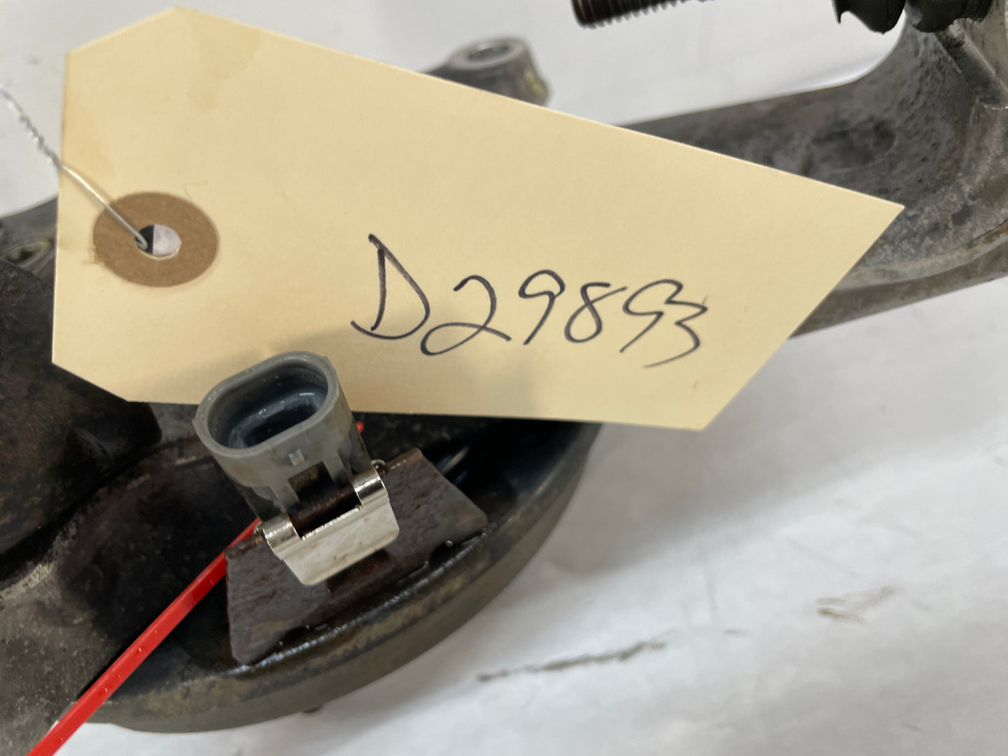 2008 Chevy C6 Corvette RH Passenger Rear Suspension Spindle Knuckle Hub Wheel Bearing OEM