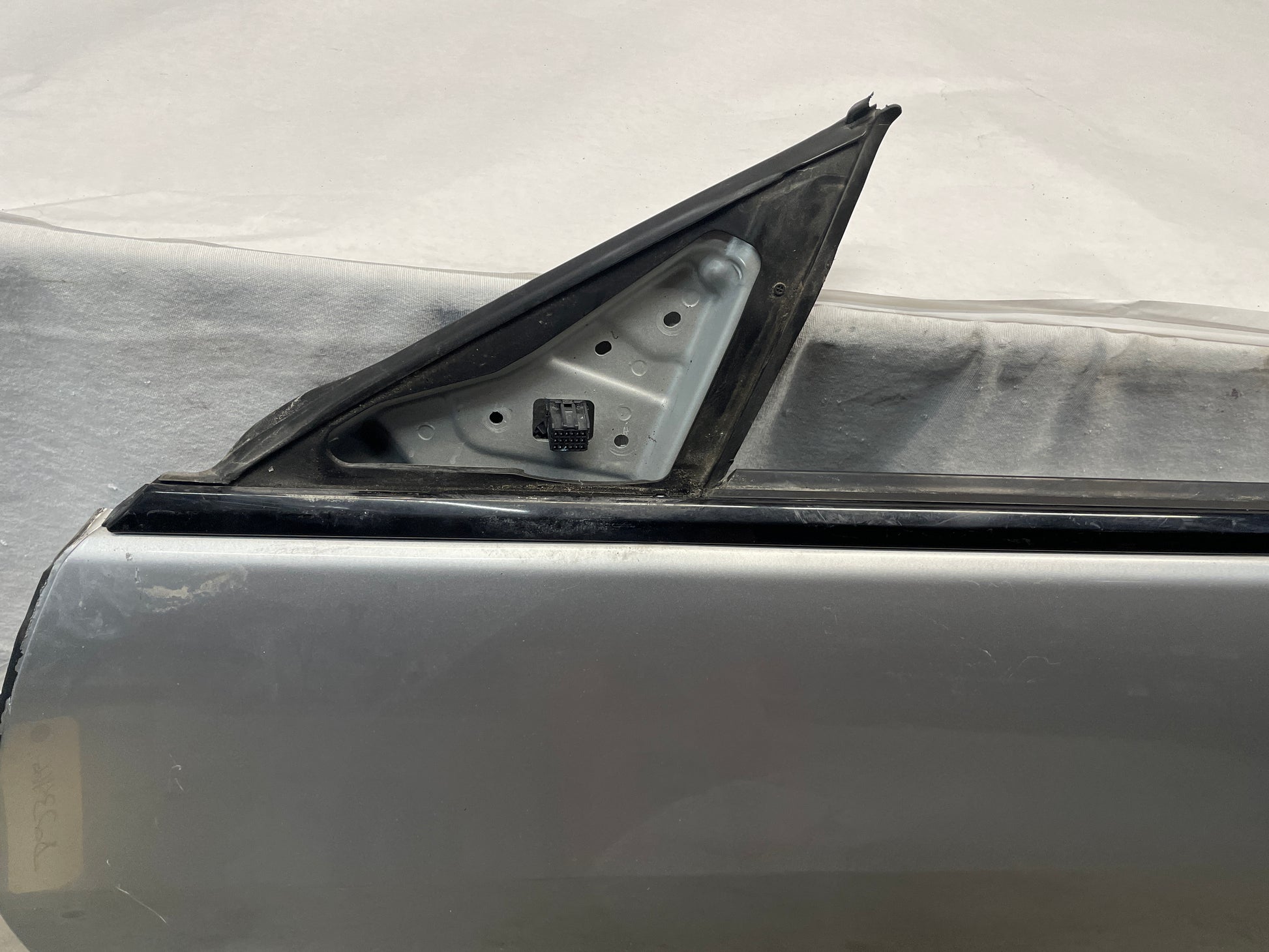 2016 Cadillac ATS-V Coupe LH Driver Exterior Door OEM - Day's Parts Yard