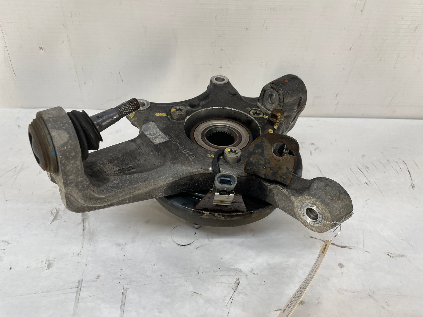 2008 Chevy C6 Corvette LH Driver Rear Suspension Spindle Knuckle Hub Wheel Bearing OEM